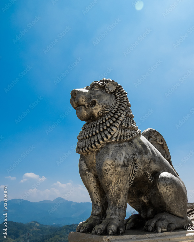 Rambadagalla rock-carved Buddha and Yapahuwa heritage in Sri Lanka